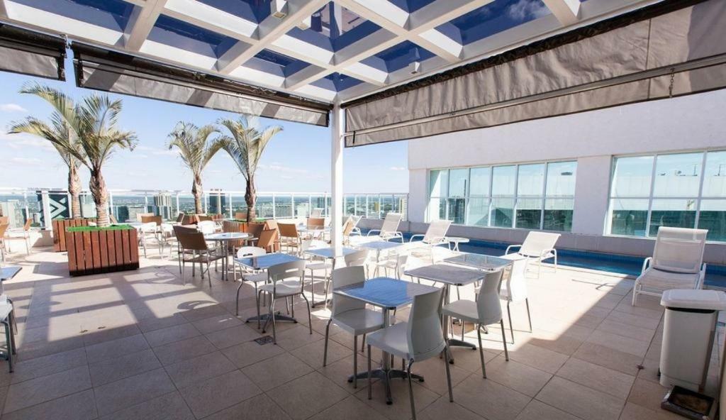 Ed Saint Moritz, Flat Com Garagem 02, Shn No Coracao De Brasilia Apartment Exterior photo